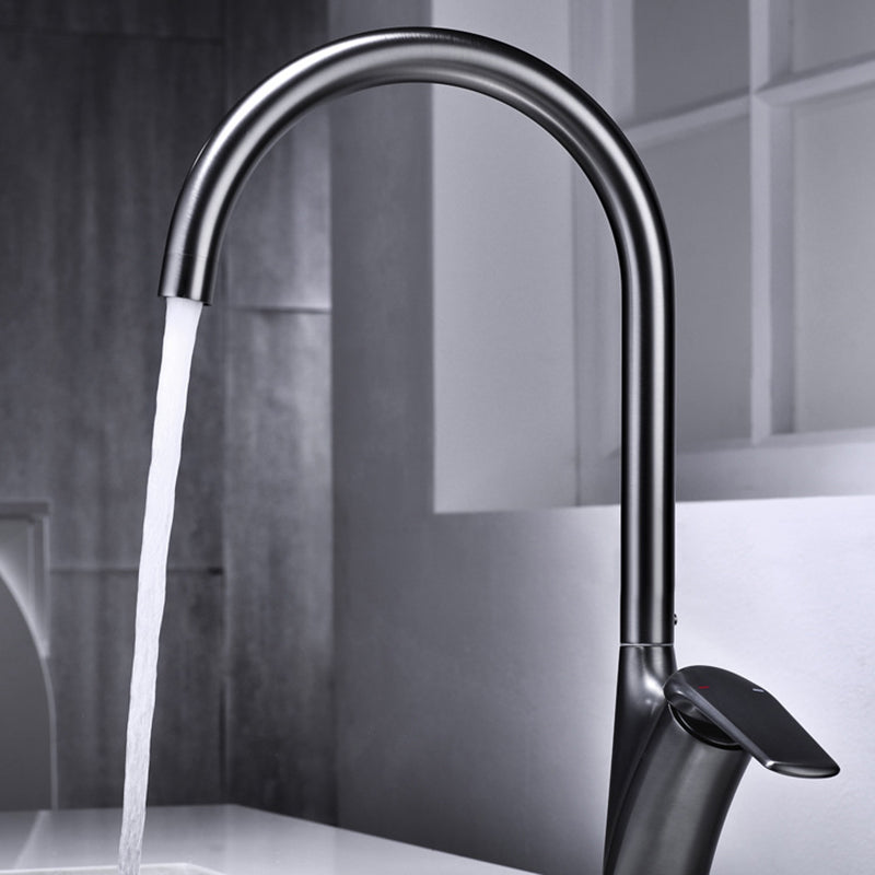 Swivel Kitchen Tap with Brushed Finish and 360-Degree Rotation – Durable Brass with Single Lever