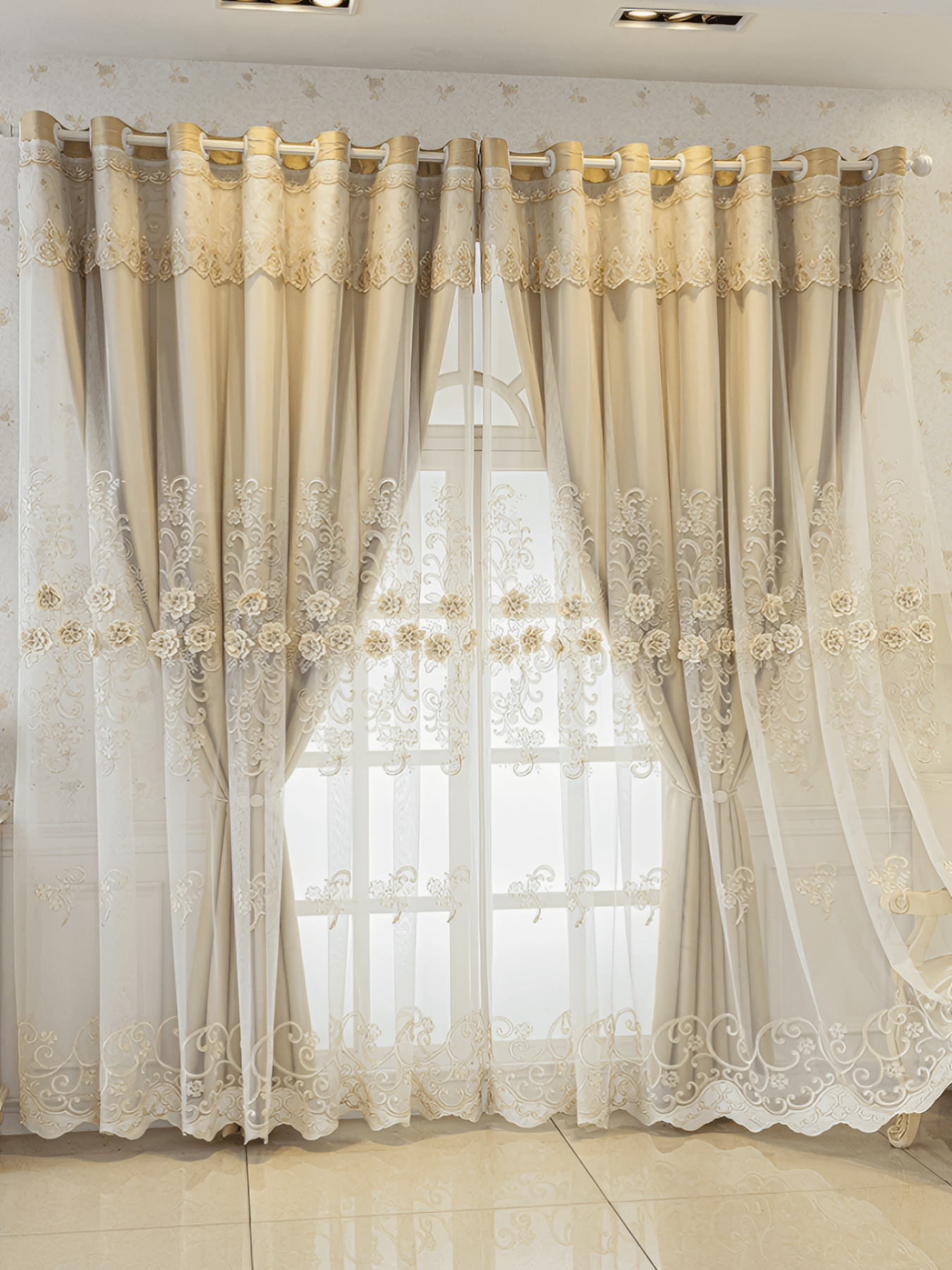 Luxury Blackout Curtains with 3D Floral Embroidery – Cream Velvet Window Decoration for Optimal Light Blocking