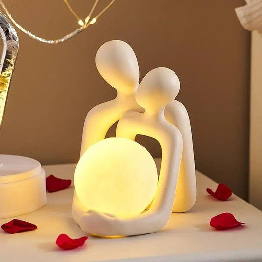 Elegant Battery Operated Table Lamp with Night Light – Romantic Couple Statue Design for Bedside and Bedroom Decor-1