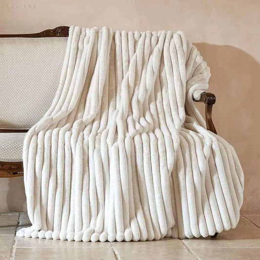 Luxury Nordic Throw Blanket Made of Polyester – Warmth, Comfort, and Stress Relief in Various Sizes