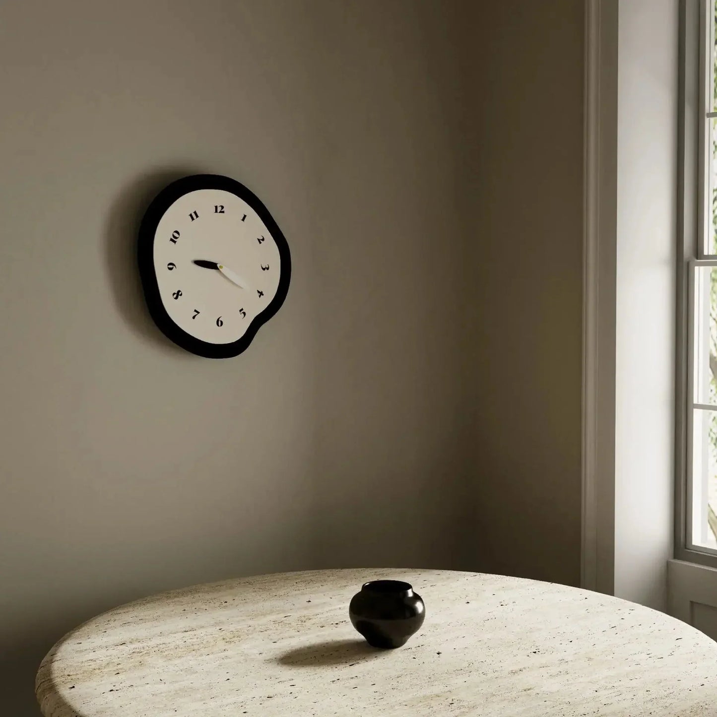 Abstract Wall Clock with Silent Operation – Modern Design for Living Room and Bedroom, 30 cm or 33 cm Diameter