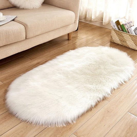 Luxury Faux Sheepskin Rug – Soft, Cruelty-Free and Sustainable Carpet for Living Room and Bedroom